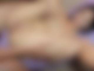 submissive-extremee's Live Sex Cam Show