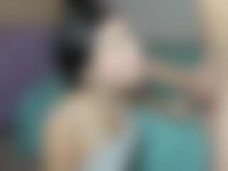 submissive-extremee's Live Sex Cam Show