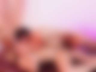 submissive-extremee's Live Sex Cam Show
