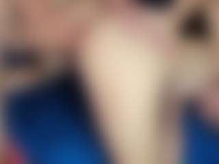 Live cam show with submissive-extremee - Skinny on Camsoda