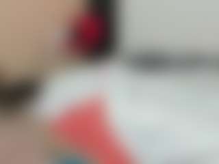 submissive-extremee's Live Sex Cam Show