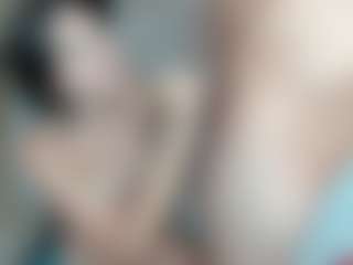 submissive-extremee's Live Sex Cam Show