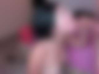 submissive-extremee's Live Sex Cam Show