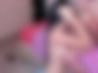 Live cam show with submissive-extremee - Dildo Or Vibrator on Camsoda