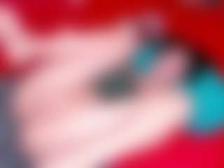 submissive-extremee's Live Sex Cam Show