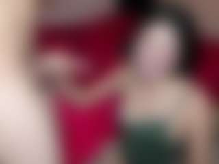 submissive-extremee's Live Sex Cam Show