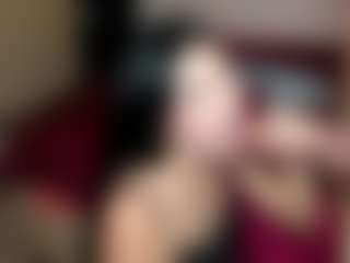 submissive-extremee's Live Sex Cam Show