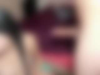 submissive-extremee's Live Sex Cam Show