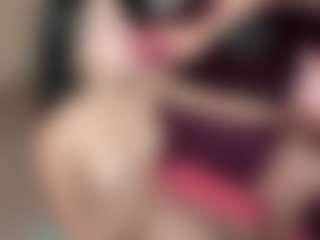 submissive-extremee's Live Sex Cam Show