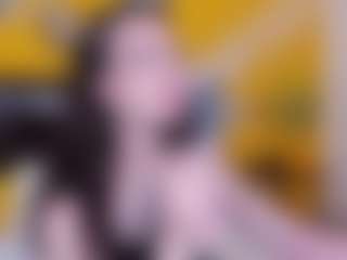 Live cam show with IvyDainty - Thin on Camsoda