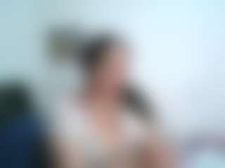 Live cam show with karlajimenez - Middle Aged on AdultVida.com