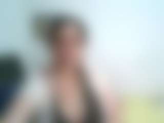 Live cam show with karlajimenez - Striptease Granny on intimatelivegirls.com