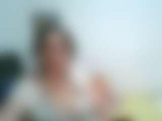 Live cam show with karlajimenez - Granny on WildCum
