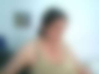 Live cam show with karlajimenez - Striptease Granny on thefappeningchat.com