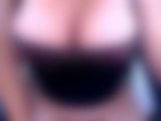Live cam show with kathe-collins - Smoking on Gym Cam Girls