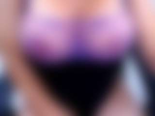 Live cam show with kathe-collins - Big Balls on Camsoda