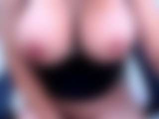 Live cam show with kathe-collins - Smoking on Camsoda