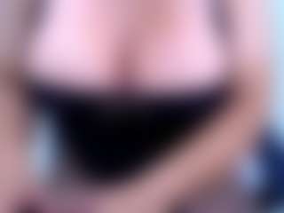 Live cam show with kathe-collins - Average on TeamSkeetLive