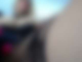 laura-fit's Live Sex Cam Show