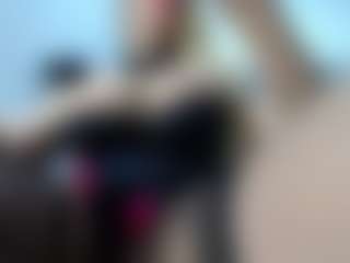 laura-fit's Live Sex Cam Show