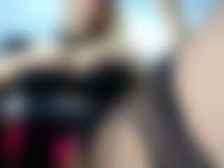 laura-fit's Live Sex Cam Show