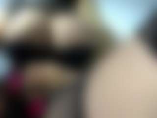 laura-fit's Live Sex Cam Show