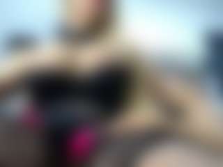 laura-fit's Live Sex Cam Show