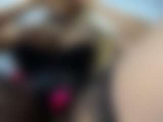 laura-fit's Live Sex Cam Show