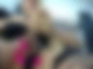 laura-fit's Live Sex Cam Show