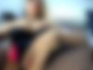 laura-fit's Live Sex Cam Show