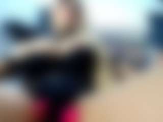 laura-fit's Live Sex Cam Show