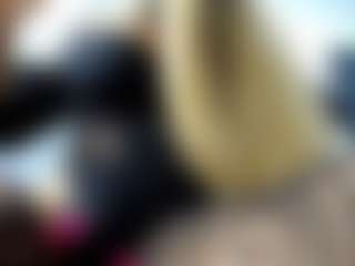 laura-fit's Live Sex Cam Show