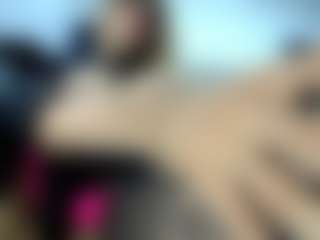laura-fit's Live Sex Cam Show