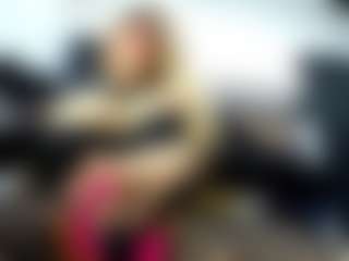 laura-fit's Live Sex Cam Show