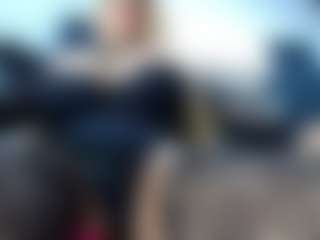 laura-fit's Live Sex Cam Show