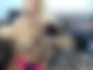 laura-fit's Live Sex Cam Show