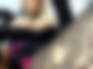 laura-fit's Live Sex Cam Show