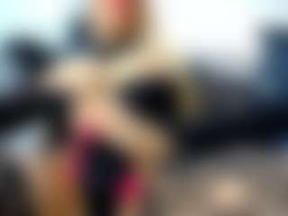 laura-fit's Live Sex Cam Show