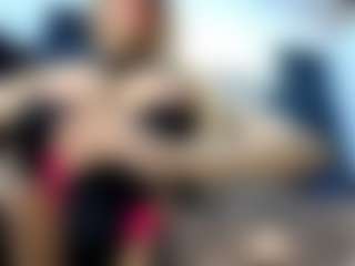 laura-fit's Live Sex Cam Show