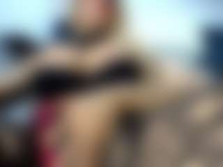 laura-fit's Live Sex Cam Show