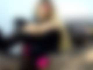 Live cam show with laura-fit - Japanese on camwithhim.com | colombia