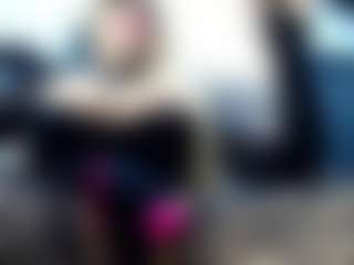 Live cam show with laura-fit - Big Tits on livesuperchat.net