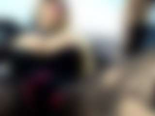 Live cam show with laura-fit - Brown Eyes on Hubzter Live