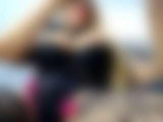 Live cam show with laura-fit - Canadian on SmokeAndPoke | colombia