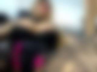 Live cam show with laura-fit - Flat Chested on Camversity