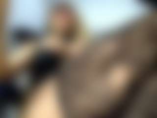 Live cam show with laura-fit - Hazel Eyes on CamSextacy
