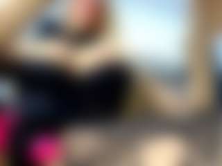 Live cam show with laura-fit - Brown Hair on iamadamtest123.com