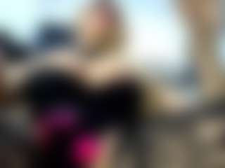 Live cam show with laura-fit - Hazel Eyes on 1on1-livenow