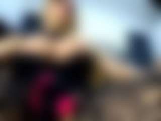 Live cam show with laura-fit - Genital Piercings on SpunkLive