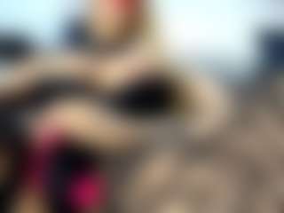 Live cam show with laura-fit - Caucasian on CamSextacy